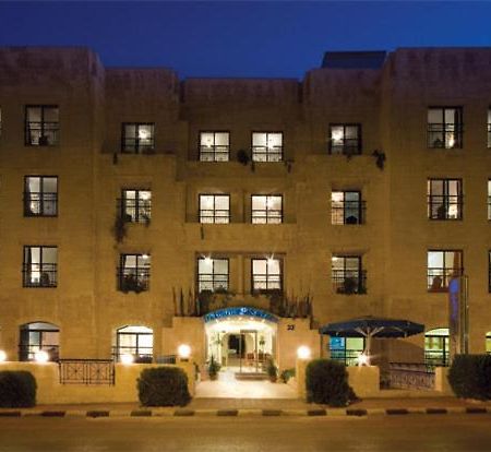 Delmon Suites Amman Exterior photo